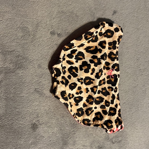 Reversible swimsuit, cheetah print and hot pink - Picture 6 of 8